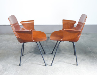 Coppi di sedie Medea, variante con braccioli, design Vittorio NOBILI per Fr. TAGLIABUE. Italia, Anni 50