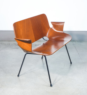 Divanetto Medea, con braccioli, design Vittorio NOBILI per Fr. TAGLIABUE. Italia, Anni 50