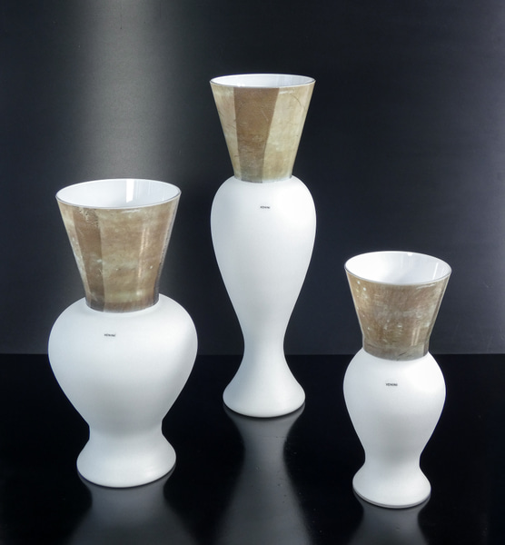 Collezione di vasi Re, Regina, Principe in vetro soffiato di Murano, design Rodolfo DORDONI per VENINI. Murano, 2007