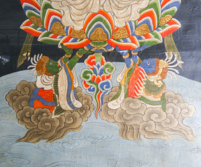 Dipinto raffigurante Kannon Bosatsu Avalokitesvara bodhisattva, Guanyin, pittura su carta applicata a tela. Giappone, Ottocento