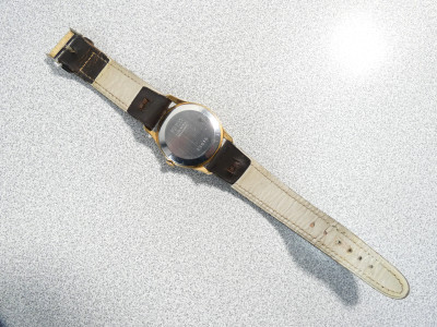 Orologio da polso con movimento a carica manuale firmato PHILIP WATCH ETA 1129, quadrante e cassa INVICTA. Svizzera, Anni 50