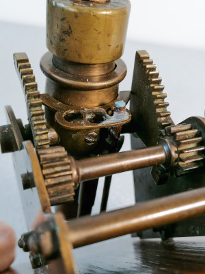 Modellino in metallo del cannone Skoda, della Prima Guerra Mondiale. 