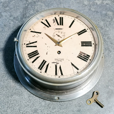 Orologio navale da parete, carica manuale a otto giorni SMITHS Empire. Inghilterra, Anni 30