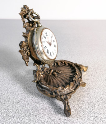 Orologio da tasca SEMPER con espositore. Svizzera, Primo Novecento