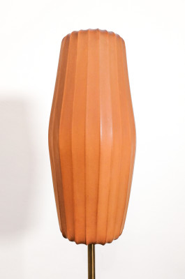 Piantana di design con paralume cocoon disegnata sullo stile del Luminator e della Lampada Gatto di Castiglioni. Italia, Anni 60 
