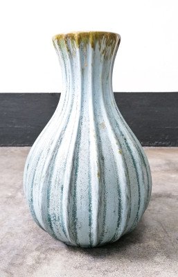 Vaso in ceramica smaltata, design di Guido ANDLOVITZ per LAVENIA Societa Ceramica Italiana Laveno, 1954
