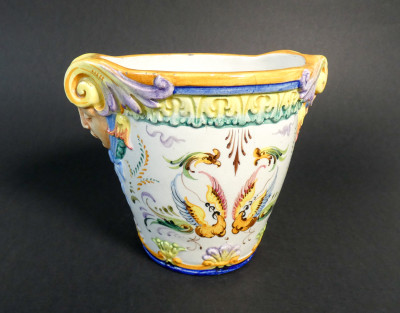 Vaso decorativo in ceramica dipinta a mano della Società Ceramica COLONNATA. Sesto Fiorentino, Italia, Primo Novecento