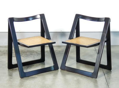 Coppia di sedie pieghevoli TRIESTE, design Pierangela D'ANIELLO e Aldo JACOBER per BAZZANI, modello nero. Italia, 1966