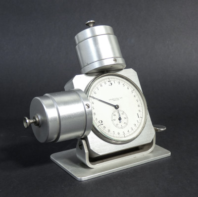 Cronometro di precisione elettromeccanico con misurazione al centesimo di secondo. CERETTO S.A. Torino, Metà Novecento