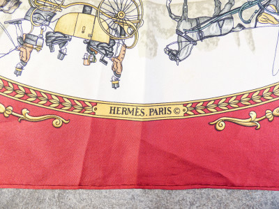 Foulard HERMÈS La Promenade de Longchamps, in pura seta. Artista Jacques EUDEL. Francia, Anni 60