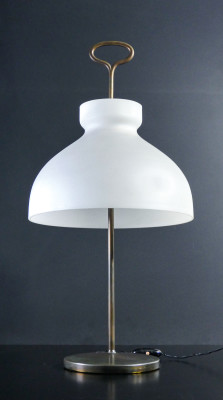 Lampada da tavolo Arenzano LTA3, design Ignazio GARDELLA per AZUCENA. Italia, 1956
