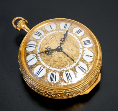 Orologio da tavolo ERNEST BOREL Versailles in stile Luigi XV, con allarme. Svizzera, Anni 60