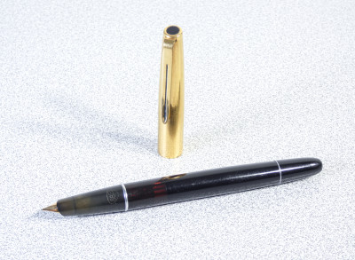 Penna stilografica d'epoca AURORA 88P pennino laminato in oro 585. Italia, Anni 50