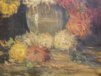 Dipinto firmato, olio su tela in ricca cornice ottocentesca. Crisantemi. Italia, Fine Ottocento Primo Novecento