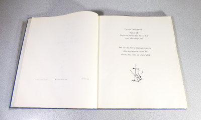 Libro, opera a firma Salvador DALÌ Pater Noster con testo del Padre Nostro in dieci lingue e stampe dell