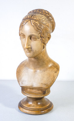 Busto di donna in stile classico, Manifattura DI SIGNA. Italia, Primo Novecento