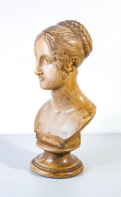 Busto di donna in stile classico, Manifattura DI SIGNA. Italia, Primo Novecento