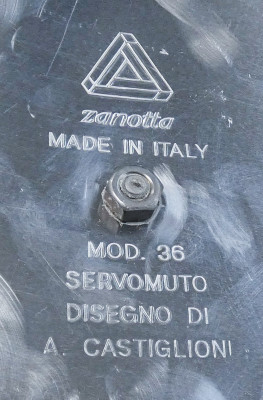 Tavolino Servomuto mod. 36, design Achille CASTIGLIONI per ZANOTTA. Italia, Anni 70