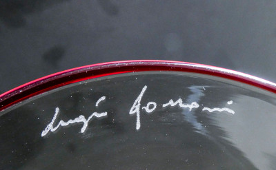 Vaso in vetro soffiato Veronese, firmato. Murano Italia