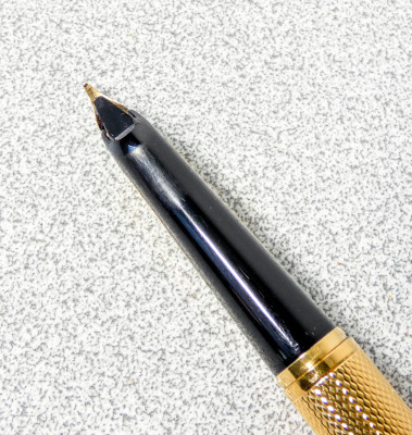 Penna stilografica WATERMAN CF versione dorata. Francia, Anni 50