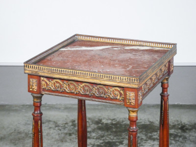 Tavolino di servizio Napoleone III, gueridon in legno, con piano in marmo. Ottocento