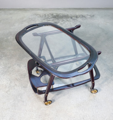 Carrello portavivande design Cesare LACCA, in legno laccato e vetro, con vassoio estraibile. Italia, Anni 50