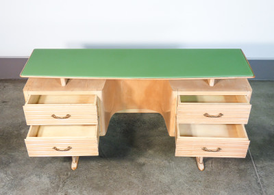 Mobile toilette, console scrivania di design italiano nello stile di V. Valabrega. Legno laccato e piano in vetro. Italia, Anni 40