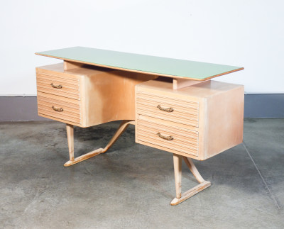 Mobile toilette, console scrivania di design italiano nello stile di V. Valabrega. Legno laccato e piano in vetro. Italia, Anni 40