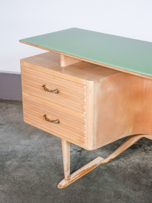 Mobile toilette, console scrivania di design italiano nello stile di V. Valabrega. Legno laccato e piano in vetro. Italia, Anni 40