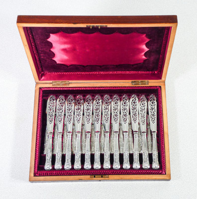 ?? SET 24 POSATE PESCE VITTORIANE SHEFFIELD SILVERPLATE INGHILTERRA EPOCA 1800