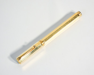 Penna stilografica e penna a sfera MONTEGRAPPA Reminiscence in argento vermeil astucci originali. Italia, Anni 80