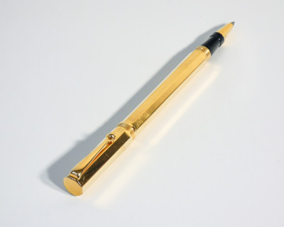 Penna stilografica e penna a sfera MONTEGRAPPA Reminiscence in argento vermeil astucci originali. Italia, Anni 80