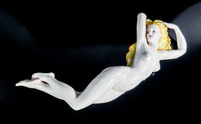 Scultura in ceramica C.I.A. Manna Nudo femminile disteso. Torino Italia, Anni 30