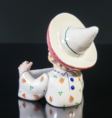 Scultura in porcellana dipinta a mano di Giovanni GIRARDI Bambina. Italia, Anni 50