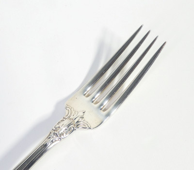 Servizio da tavola WALLACE Sterling Grande Baroque in argento 925 composto da 61 pezzi. Stati Uniti, XX sec.