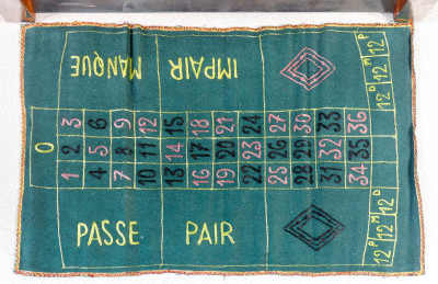 Set da gioco in elegante scatola in legno Art Decò. Italia, Novecento