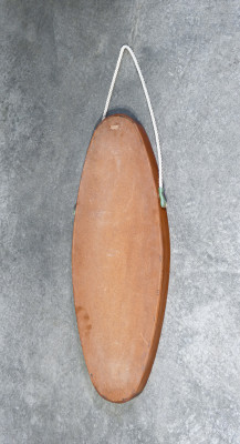 Specchio con cornice ovale in legno. Design scandinavo, Anni 70