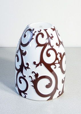 Vaso e piatto in porcellana collezione Palace, design Gian Battista VANNOZZI per RICHARD GINORI. Italia, Anni 90