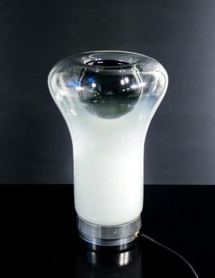 LAMPADA ARTEMIDE SAFFO DESIGN ANGELO MANGIAROTTI TAVOLO VINTAGE EPOCA 1960S