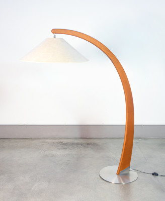 Lampada da terra ad arco, mod. Luna design NATUZZI. Italia, Anni 90