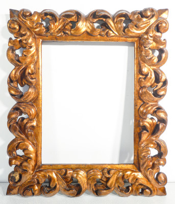 Dipinto a olio su tela, Prelato in bella cornice barocca Luigi XIV, dorata in foglia oro. 1700/1800