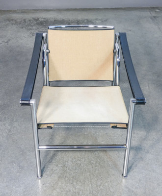 Sedia LC1, design LE CORBUSIER, JEANNERET, PERRIAND per Cassina. n. 21449. Italia, Anni 60