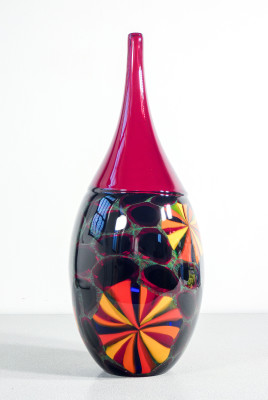 Vaso in vetro soffiato policromo di Murano, design Paolo CREPAX. Murano, Anni 90