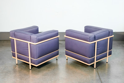Coppia di poltrone LC2 design LE CORBUSIER, JEANNERET, PERRIAND per Cassina. n. 29562. Italia, Anni 60