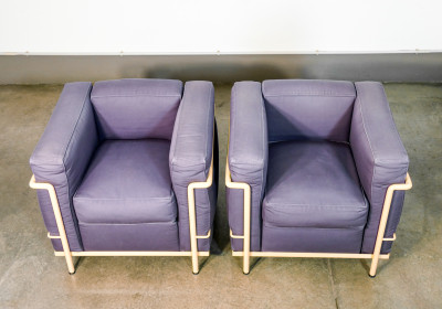Coppia di poltrone LC2 design LE CORBUSIER, JEANNERET, PERRIAND per Cassina. n. 29562. Italia, Anni 60
