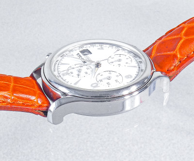 Cronografo automatico WYLER VETTA mod. 1105.47 cal. 2892-2. calendario a ore 3. Svizzera, Anni 90
