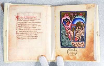 Edizione in facsimile del Nomina et virtutes balneorum, seu de Balneis Puteolanis del XII sec. Codice Angelico 1474. Numerato 12/1200 e certificato, con Commento ed espositore in plexiglass. Italia, 1998