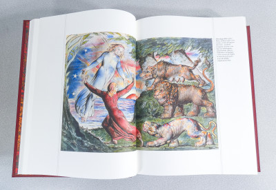 La DIVINA COMMEDIA, illustrata da William BLAKE e Andrea MARICONTI. Ampia sezione iconografica con 274 immagini tratte da codici, illustrazioni e opere d'arte ispirate alla Commedia. Numerata 1425/1499. UTET Grandi Opere. Torino, 2013