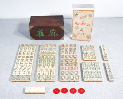 Gioco del Mah Jong con manuale di gioco e scatola originale. Cina, Anni 30