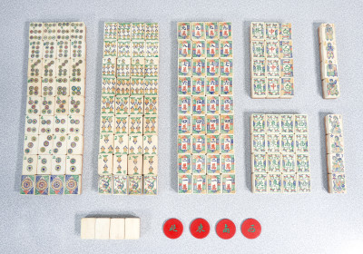 Gioco del Mah Jong con manuale di gioco e scatola originale. Cina, Anni 30